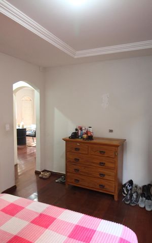 Casa à venda com 270m², 3 quartos e 4 vagasQuarto 3