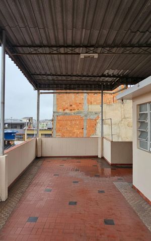 Apartamento para alugar com 140m², 3 quartos e sem vaga Apartamento para alugar com 140m², 3 quartos e sem vagaTerraço