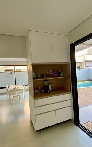 Casa de condomínio à venda com 200m², 2 quartos e 2 vagasCorredor