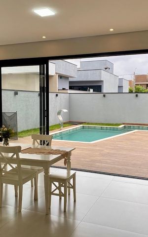 Casa de condomínio à venda com 200m², 2 quartos e 2 vagasSala de Jantar