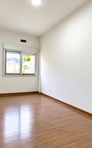 Casa à venda com 181m², 3 quartos e 3 vagasQuarto 3