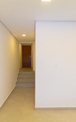 Casa para alugar com 38m², 1 quarto e sem vaga Casa para alugar com 38m², 1 quarto e sem vagaSala