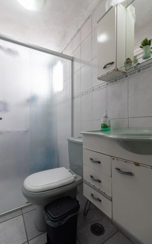 Apartamento à venda com 50m², 2 quartos e 1 vaga Apartamento à venda com 50m², 2 quartos e 1 vagaBanheiro