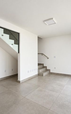 Casa de condomínio para alugar com 166m², 3 quartos e 2 vagas Casa de condomínio para alugar com 166m², 3 quartos e 2 vagasSala