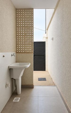Casa de condomínio para alugar com 166m², 3 quartos e 2 vagas Casa de condomínio para alugar com 166m², 3 quartos e 2 vagasÁrea de serviço