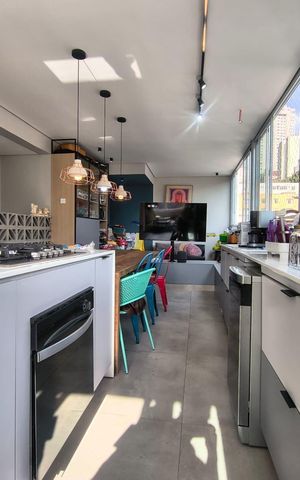 Apartamento à venda com 122m², 3 quartos e 2 vagas Apartamento à venda com 122m², 3 quartos e 2 vagasCozinha