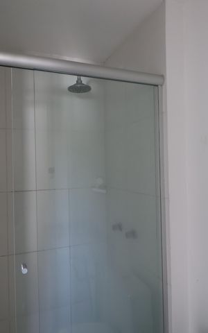 Casa de condomínio para alugar com 100m², 2 quartos e 2 vagasBanheiro suíte 2