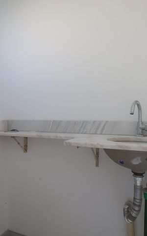 Casa de condomínio para alugar com 100m², 2 quartos e 2 vagasLavabo 