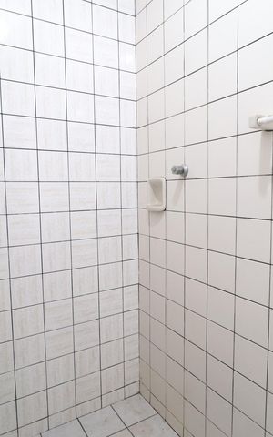 Casa para alugar com 120m², 3 quartos e 2 vagasBanheiro de serviço