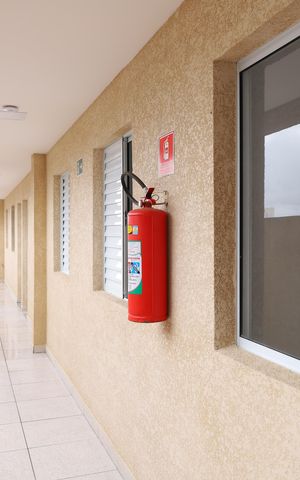 Apartamento para alugar com 40m², 2 quartos e sem vagaÁrea comum - Saguão do andar