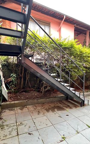 Casa para alugar com 102m², 2 quartos e 1 vaga Casa para alugar com 102m², 2 quartos e 1 vagaÁrea externa