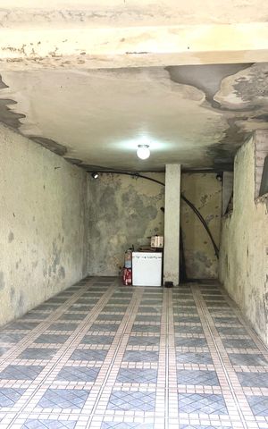 Casa para alugar com 102m², 2 quartos e 1 vaga Casa para alugar com 102m², 2 quartos e 1 vagaGaragem