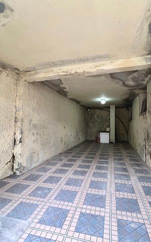 Casa para alugar com 102m², 2 quartos e 1 vaga Casa para alugar com 102m², 2 quartos e 1 vagaGaragem