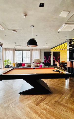 Studio à venda com 26m², 1 quarto e 1 vaga Studio à venda com 26m², 1 quarto e 1 vagaSala de jogos / bar