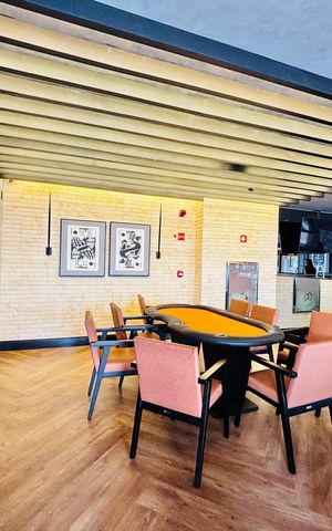 Studio à venda com 26m², 1 quarto e 1 vaga Studio à venda com 26m², 1 quarto e 1 vagaSala de Jogos