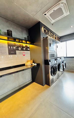 Studio à venda com 26m², 1 quarto e 1 vaga Studio à venda com 26m², 1 quarto e 1 vagaLavanderia