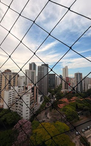 Apartamento à venda com 82m², 2 quartos e 1 vaga