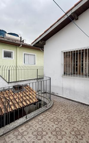 Casa à venda com 110m², 3 quartos e 2 vagas Casa à venda com 110m², 3 quartos e 2 vagasÁrea de Serviço