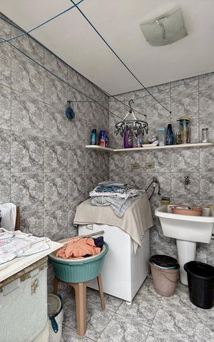 Casa à venda com 110m², 3 quartos e 2 vagas Casa à venda com 110m², 3 quartos e 2 vagasÁrea de Serviço