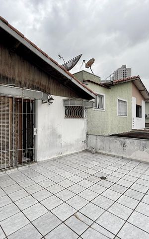 Casa à venda com 110m², 3 quartos e 2 vagas Casa à venda com 110m², 3 quartos e 2 vagasVanda Suíte