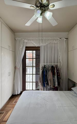 Casa à venda com 110m², 3 quartos e 2 vagas Casa à venda com 110m², 3 quartos e 2 vagasSuíte