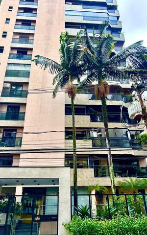 Apartamento para alugar com 200m², 4 quartos e 2 vagasFachada