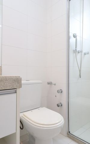 Apartamento à venda com 186m², 3 quartos e 4 vagasBanheiro da Suíte 2