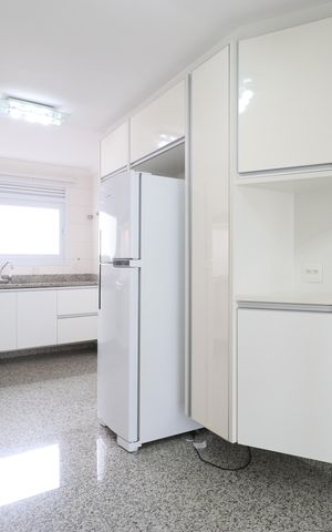 Apartamento à venda com 186m², 3 quartos e 4 vagasCozinha 