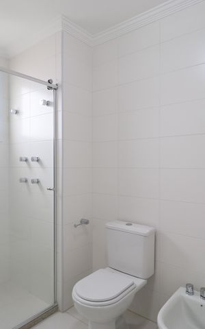 Apartamento à venda com 186m², 3 quartos e 4 vagasBanheiro da Suíte 3