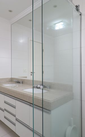 Apartamento à venda com 186m², 3 quartos e 4 vagasBanheiro da Suíte 3
