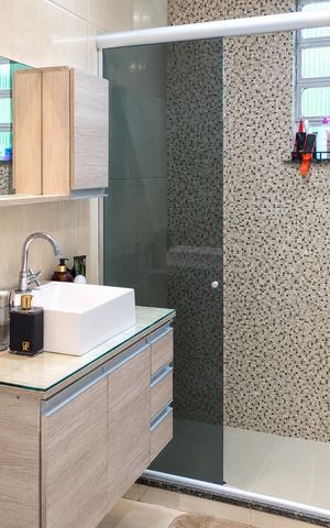 Apartamento à venda com 95m², 3 quartos e sem vaga Apartamento à venda com 95m², 3 quartos e sem vagaBanheiro