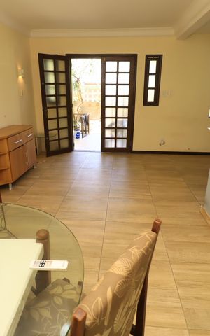 Casa para alugar com 80m², 2 quartos e 1 vagaSala