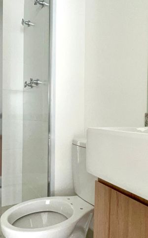 Studio à venda com 26m², 1 quarto e sem vaga Studio à venda com 26m², 1 quarto e sem vagaBanheiro