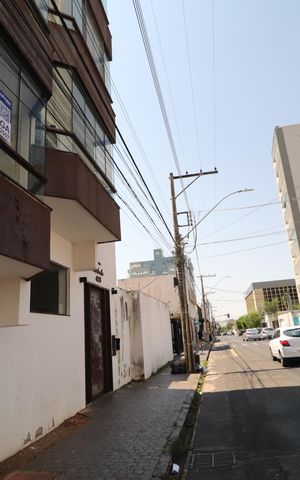 Apartamento para alugar com 130m², 3 quartos e 2 vagasPlaquinha