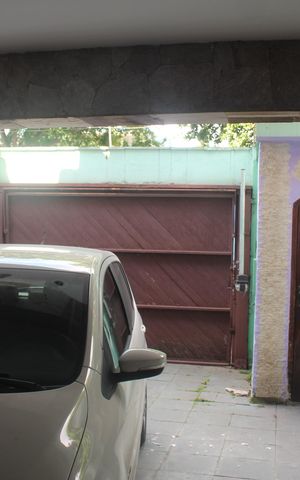 Casa para alugar com 180m², 3 quartos e sem vagaGaragem