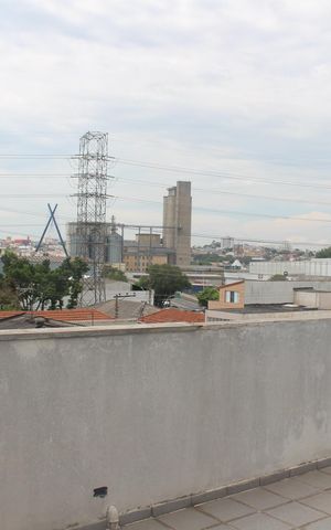Casa para alugar com 180m², 3 quartos e sem vagaQuintal