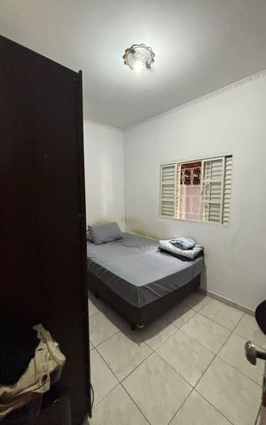 Casa à venda com 208m², 4 quartos e 4 vagas Casa à venda com 208m², 4 quartos e 4 vagasQuarto