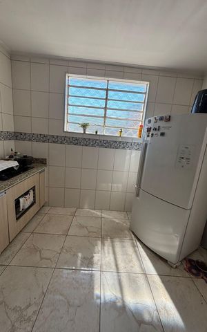 Casa à venda com 208m², 4 quartos e 4 vagas Casa à venda com 208m², 4 quartos e 4 vagasCozinha
