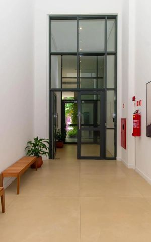 Studio para alugar com 28m², 1 quarto e sem vaga Studio para alugar com 28m², 1 quarto e sem vagaHall de entrada