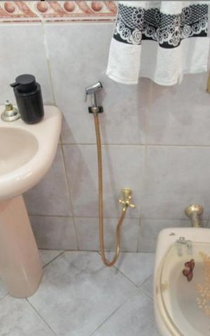 Casa à venda com 360m², 4 quartos e 4 vagas Casa à venda com 360m², 4 quartos e 4 vagasBanheiro 2