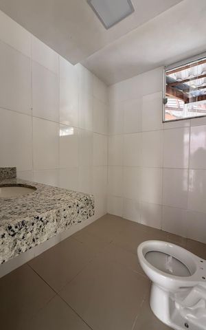 Casa para alugar com 80m², 2 quartos e sem vaga Casa para alugar com 80m², 2 quartos e sem vagaBanheiro da suíte