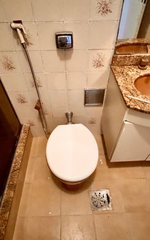 Apartamento para alugar com 70m², 2 quartos e sem vaga Apartamento para alugar com 70m², 2 quartos e sem vagaBanheiro