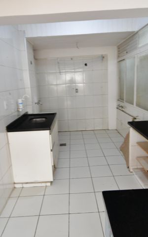 Apartamento para alugar com 72m², 2 quartos e 1 vagaCozinha