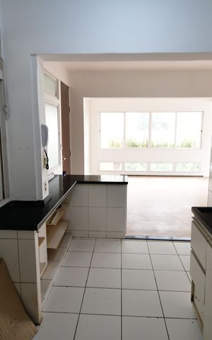 Apartamento para alugar com 72m², 2 quartos e 1 vagaCozinha