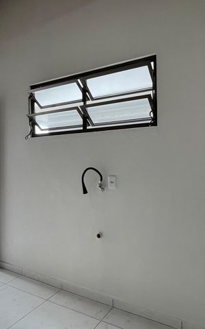 Casa para alugar com 30m², 1 quarto e 1 vaga Casa para alugar com 30m², 1 quarto e 1 vagaSala/Cozinha