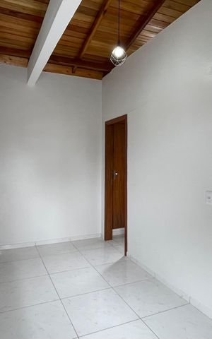 Casa para alugar com 30m², 1 quarto e 1 vaga Casa para alugar com 30m², 1 quarto e 1 vagaSala/Cozinha