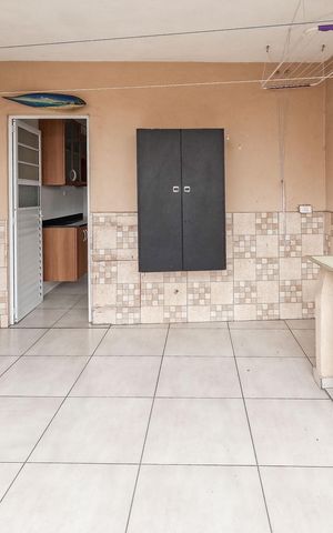 Casa para alugar com 50m², 1 quarto e 1 vaga