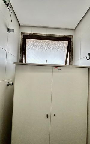 Apartamento à venda com 156m², 3 quartos e 3 vagas Apartamento à venda com 156m², 3 quartos e 3 vagasBanheiro de serviço