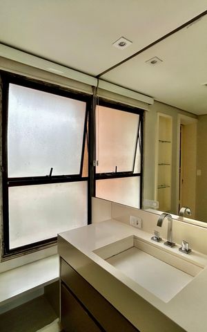 Apartamento à venda com 156m², 3 quartos e 3 vagas Apartamento à venda com 156m², 3 quartos e 3 vagasBanheiro do Quarto 3