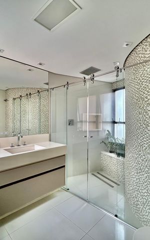 Apartamento à venda com 156m², 3 quartos e 3 vagas Apartamento à venda com 156m², 3 quartos e 3 vagasBanheiro do Quarto 3